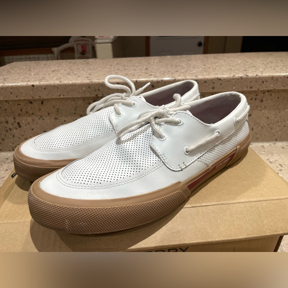Sperry Topsider